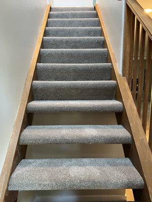 New carpet on floating stairs