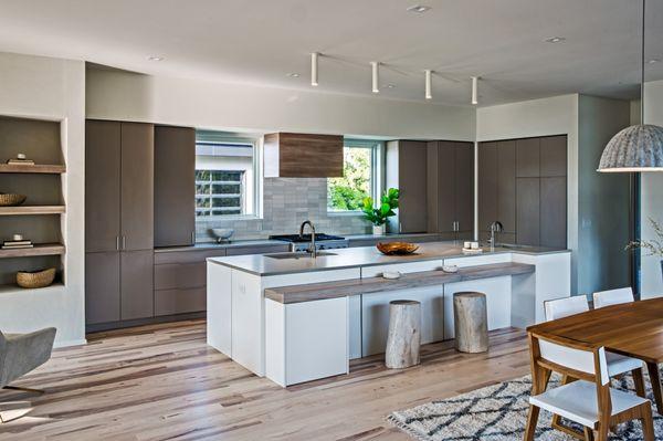 white and beige quartz kitchen countertops