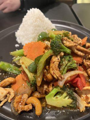 Cashew chicken