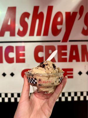 Ashley's Ice Cream Cafe