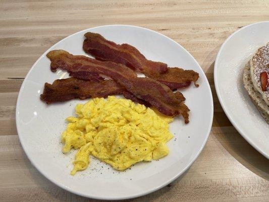 Eggs and Bacon with the For Dad breakfast