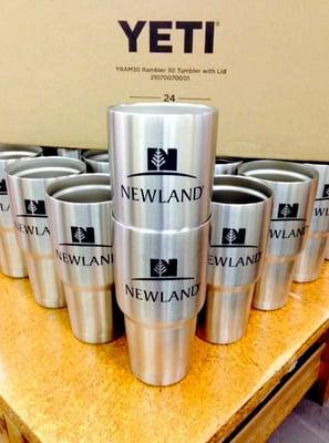 We personalize tumblers!