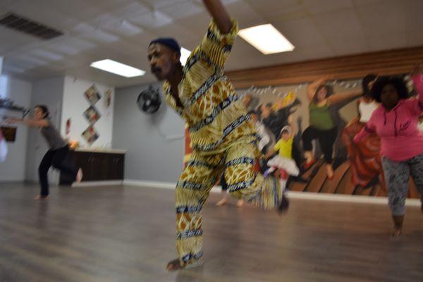 Master teacher Mohamed Diaby West African Class