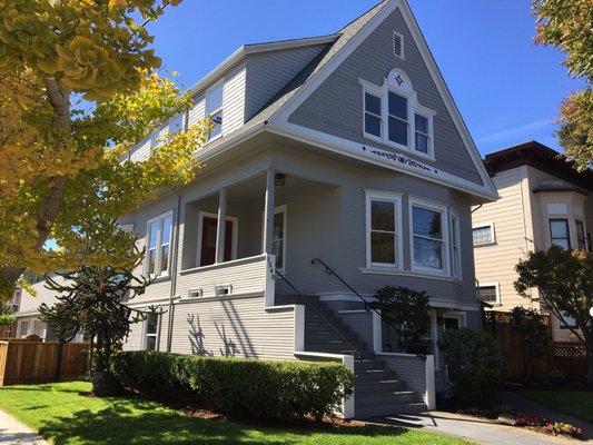 I found a buyer for this majestic colonial revival home in Alameda