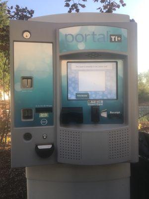 Carwash payment machine that doesn't accept payment...