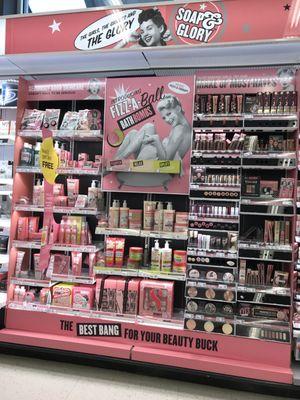 Love this retro cosmetics line