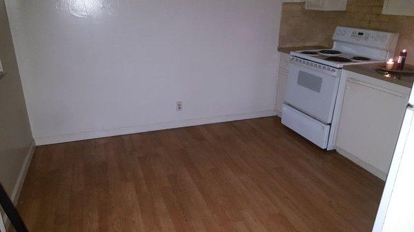 This is the apartment on Scott, we left this place clean and Tierney charged us a cleaning fee....seriously?!!