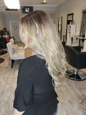 Platinum Blonde with Babylights