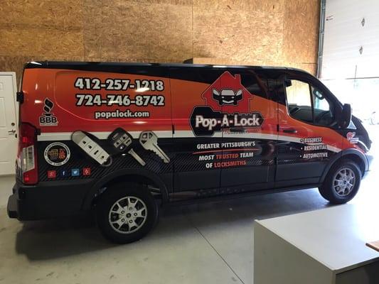 Pop A Lock Ford Transit vehicle wrap.