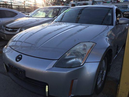 2003 Nissan 350Z For Sale! Clean Car Runs and Drives Good. If you have any questions you can call us at 708-980-3092