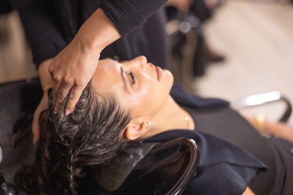 Scalp Massage ‍