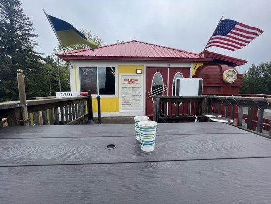 Dogs are allowed on the deck.