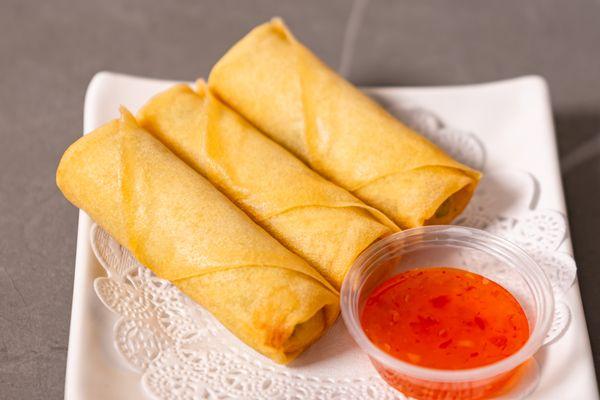 Vegetable Egg Rolls （3pcs)