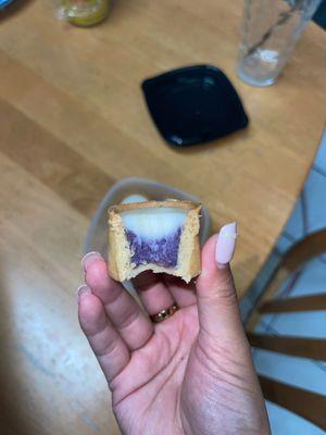 Haupia+ube tart inside