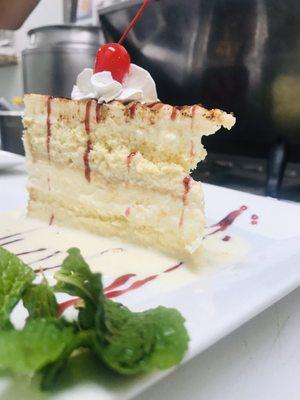 Pastel de tres leche