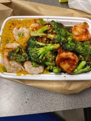 Shrimp & Broccoli Combination Plate