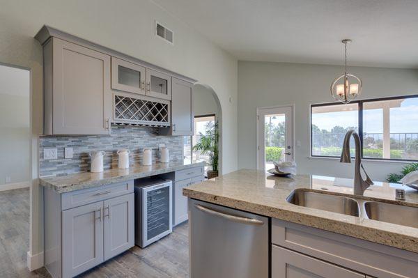 Kitchen in "THE LAKES"