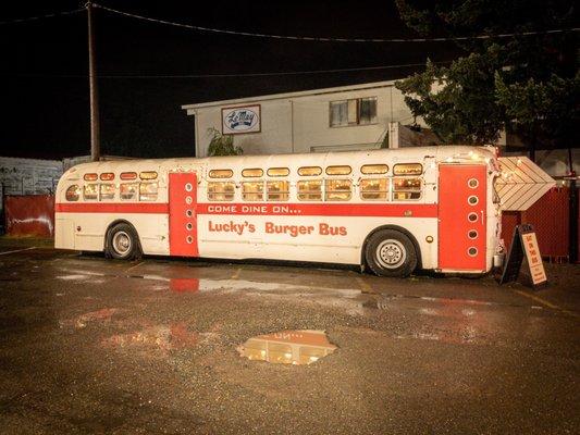 Lucky's burger bus