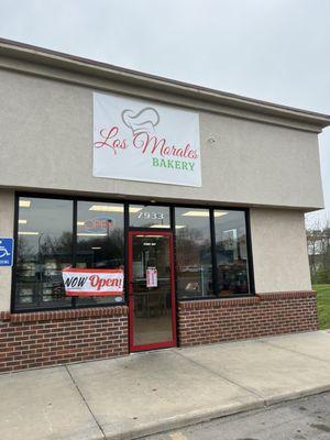 Los Morales Bakery