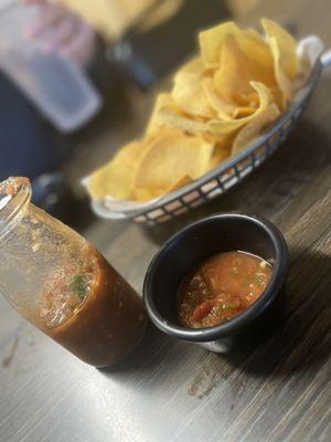 CHIPS AND SALSA (MEDIUM/HOT SPICE LEVEL)