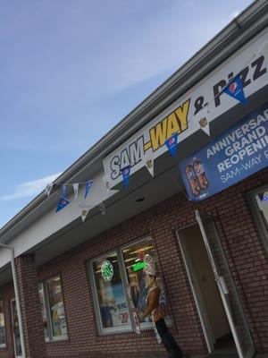 Sam-Way & Pizza of Ashland -- 67 Pond Street / Route 126, Ashland             Storefront