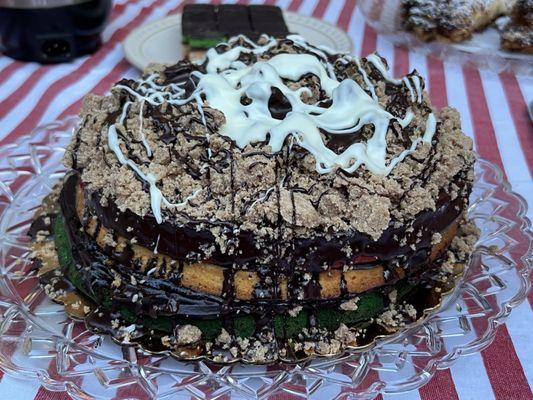 Rainbow cookie crumb cake