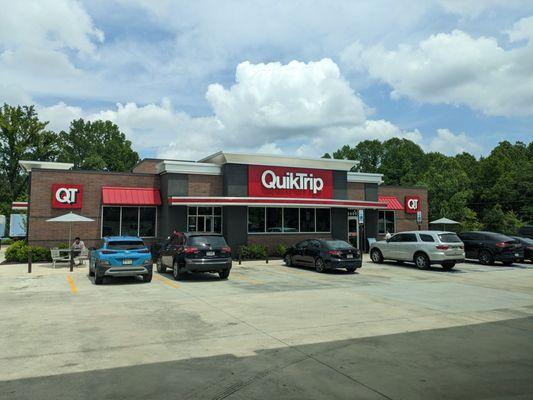 QuikTrip, Buford