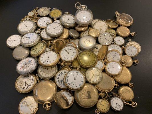 #goldbuyer #golddealer #diamonddealer #cashforgold #goldprice #pocketwatch