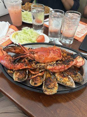 Broiled Seafood Platter