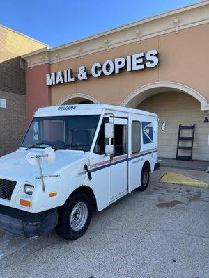 Texas Mail and Copies