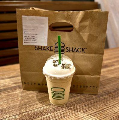 Pumpkin Patch Shake - pumpkin flavor, subtle warm spices and a rich, creamy texture, topped with and pumpkin seeds - very nice!