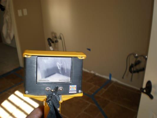 Thermal imaging showing water in the wall