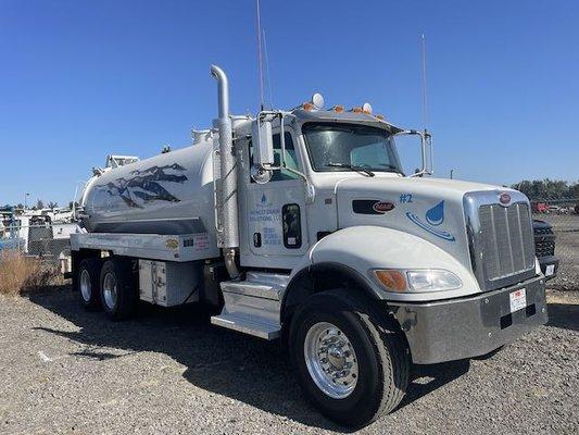 3,400 gallon pump truck - Honest Drain Solutions