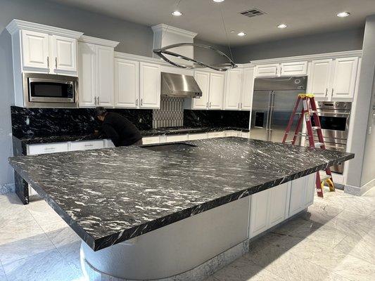 Custom Granite Countertops Supplied , Fabricated , And Installed By National Stone LV