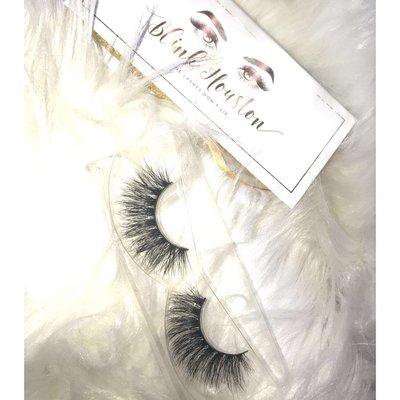 Shop our luxury mink lashes