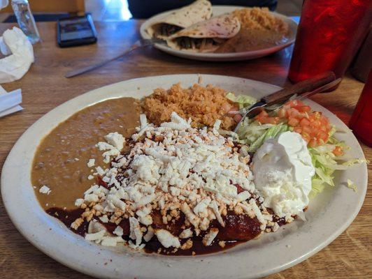 Enchiladas Rojo