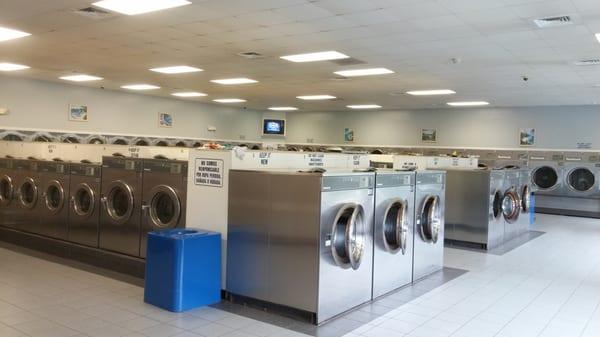 Ideal Laundromat