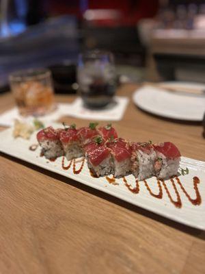 Specialty Roll, Hi Tuna