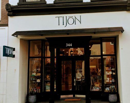 Tijon Fragrance Lab | Charleston, SC