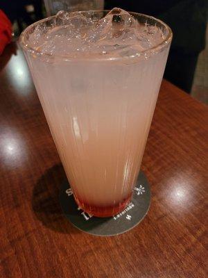 Strawberry lemonade