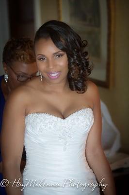 Blushing bridal makeup by Melissa Michelle