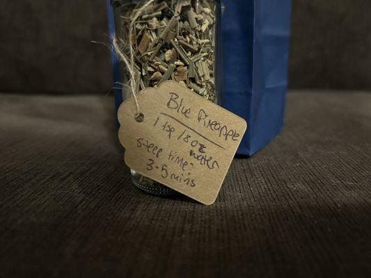 Blue pineapple loose leaf tea