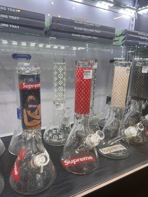 Cute bongs!!!