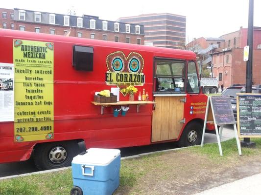 El Corazon food truck on Spring St.