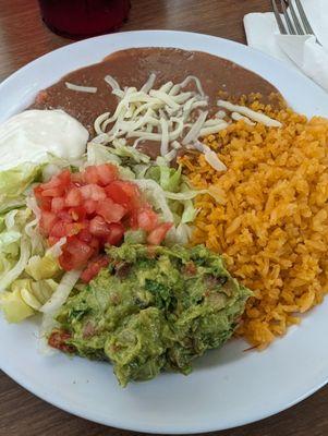 Sides that came with the shrimp fajitas.