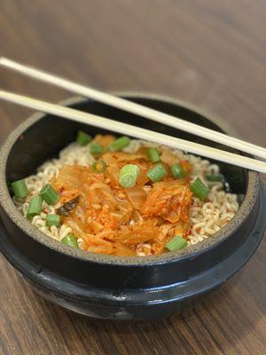 Ramen topped with kimchi