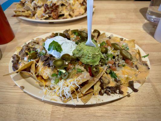 Asada Loaded Nachos