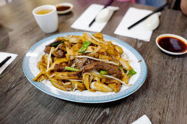 a must get! Beef chow fun