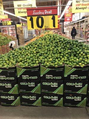 Yeah, that's correct: 10 limes for $1!