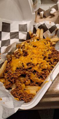 Chili cheese fries